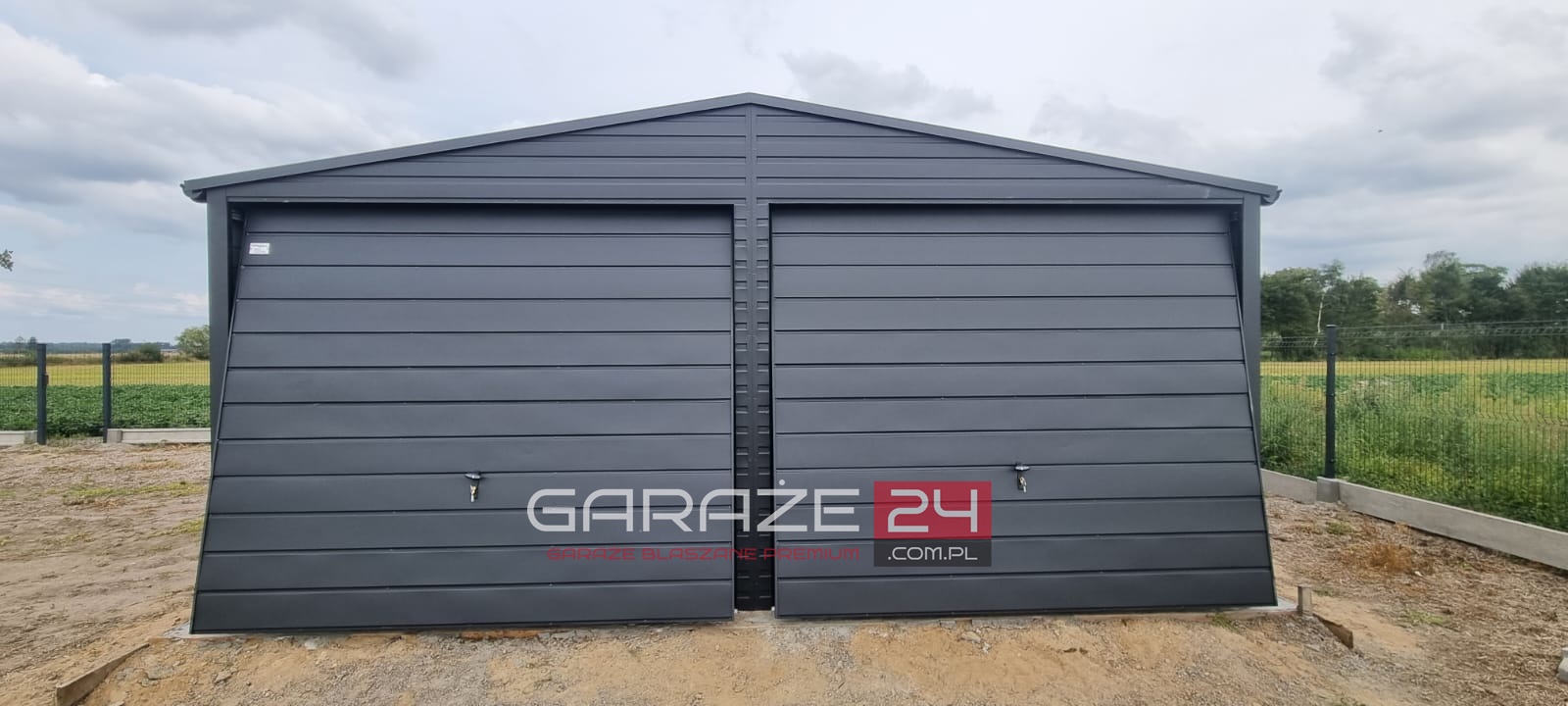 Garaż blaszany na zgłoszenie 6x5m, do 35m2, grafit mat, dwie bramy uchylne, wzmocniony profilem zamkniętym ocynkowanym