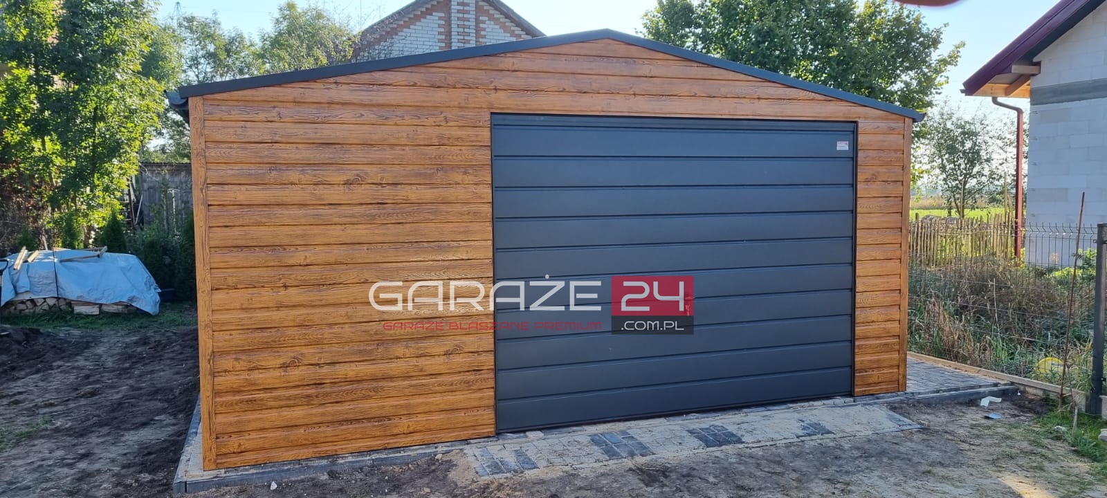 Garaż blaszany PREMIUM 5x6m do 35m2 , jasny orzech + grafit mat, drzwi, okno, wzmocniony profilem zamkniętym ocynkowanym, montaż GRATIS