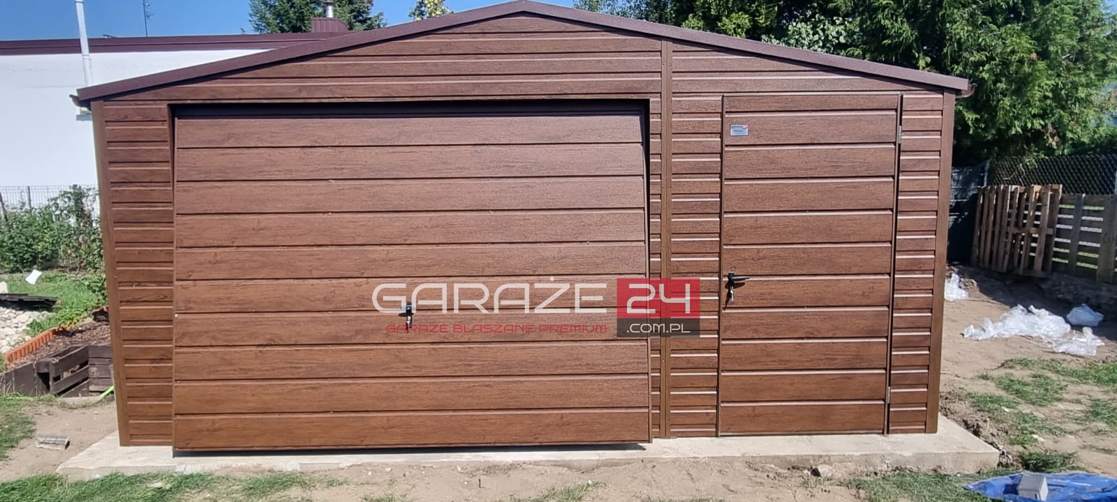 Garaż blaszany PREMIUM 5x6m, na zgłoszenie do35m2, ciemny orzech, brama uchylna, drzwi, wzmocniony profilem zamkniętym ocynkowanym, montaż GRATIS