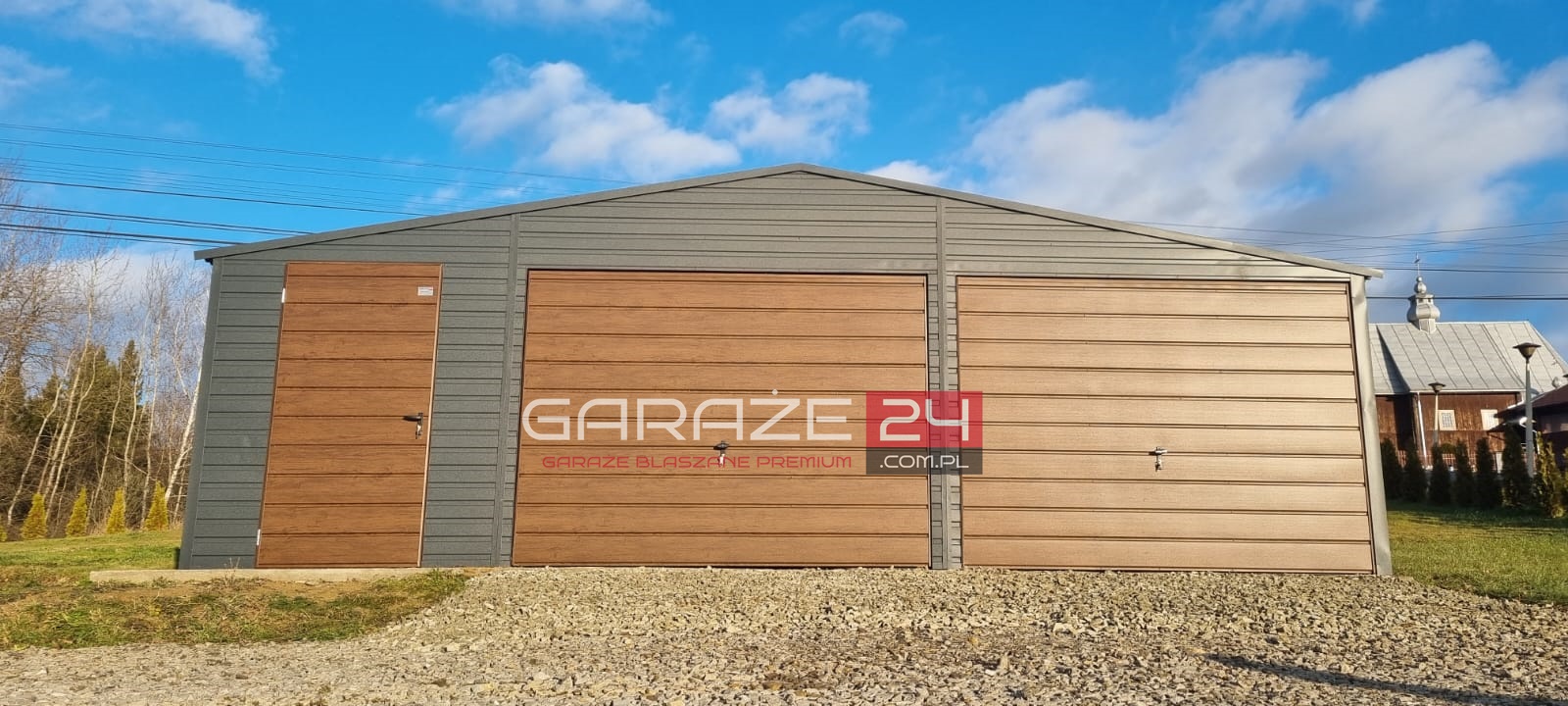 Garaż blaszany PREMIUM 8x6m, dwie bramy uchylne, drzwi wejściowe, wzmocniony profilem zamkniętym ocynkowanym, montaż GRATIS