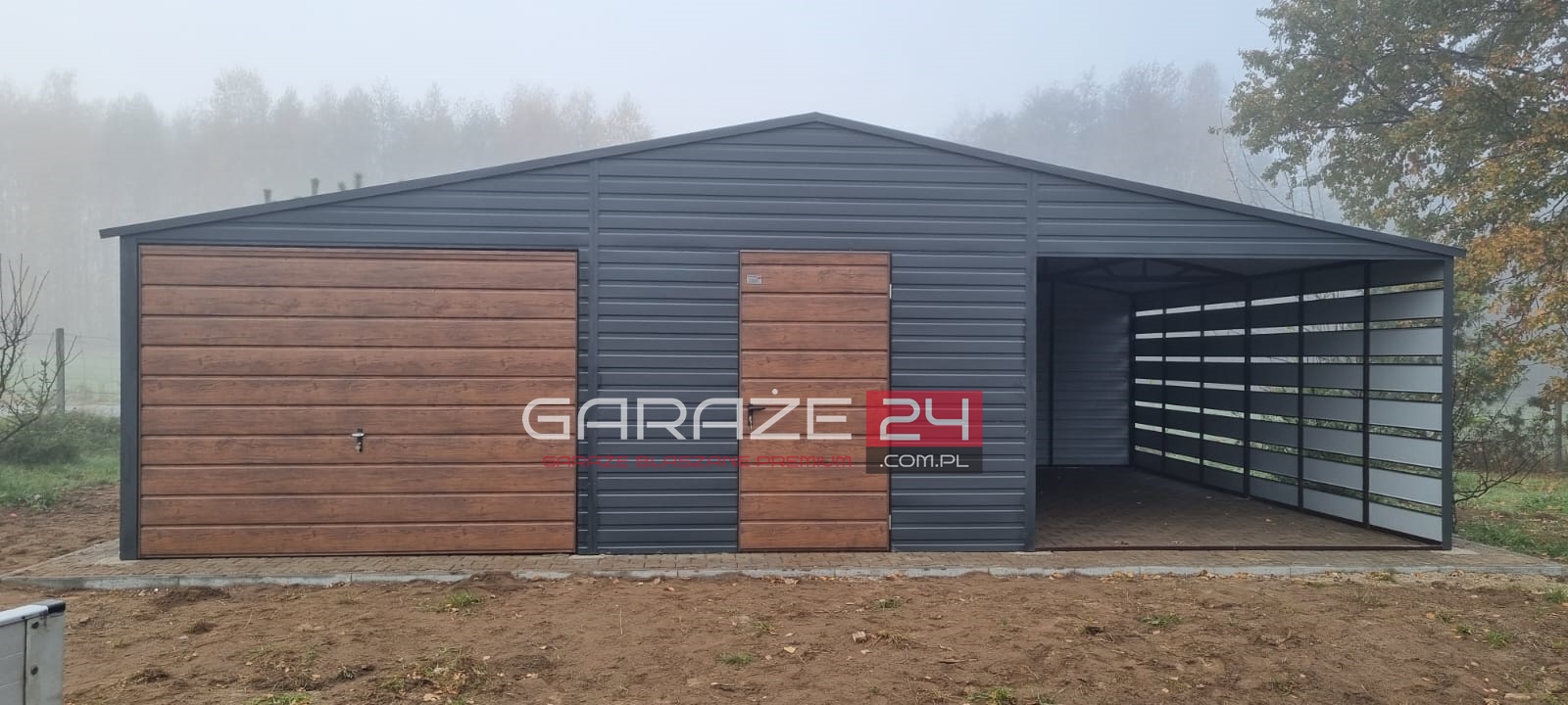 Garaż blaszany Premium, 9m szeroki (6m garaż + 3m wiata) 6m długi, brama uchylna, drzwi, wzmocniony profilem zamkniętym ocynkowanym