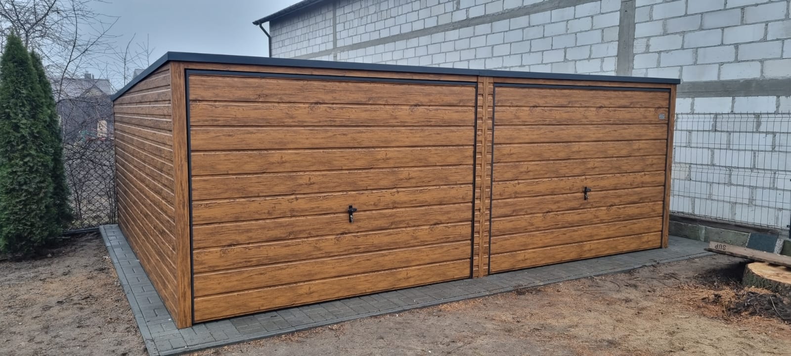 Garaż blaszany Premium 6x5m , do 35m2, jasny orzech , dwie bramy uchylne, wzmocniony profilem zamkniętym ocynkowanym , montaż GRATIS