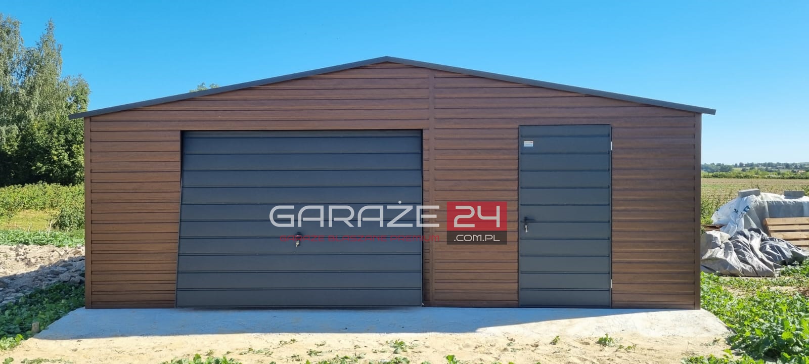 Garaż blaszany Premium 7x5m do 35m2 , ciemny orzech + grafit , brama uchylna + drzwi, wzmocniony profilem zamkniętym ocynkowanym , montaż GRATIS